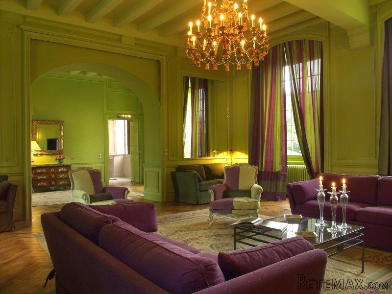 Restored 18c Chateau Hotel With.. - 2