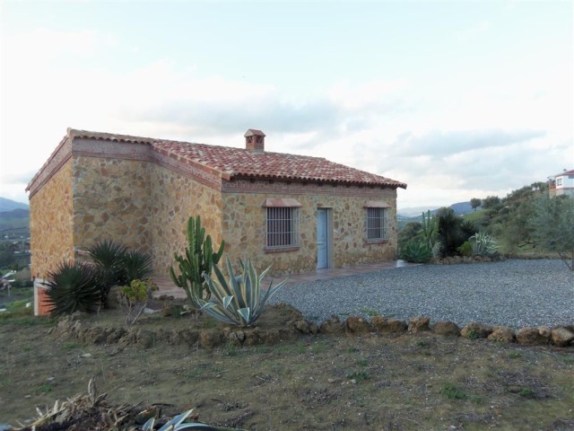 Villa - Newly built 2 bedroom, 1..