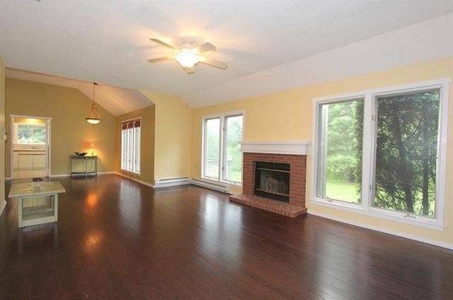 2 bedroom Condominium For Sale: Somers..