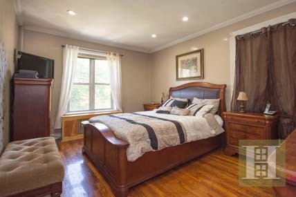2 bedroom Apartment For Sale: 1075.. - 2