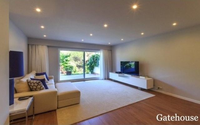 Algarve Apartment For Sale In Victory.. - 2