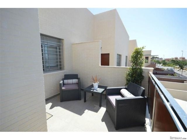 2 bedroom Apartment For Sale: Ground.. - 2