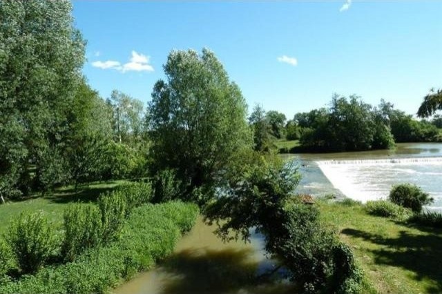 5 bedroom Country House For Sale: 33000.. - 2