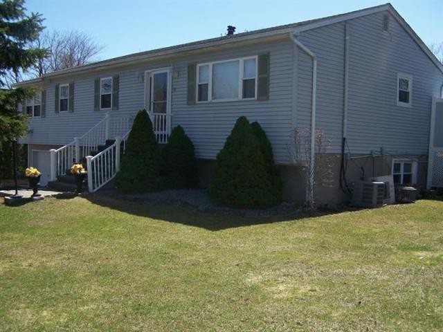 5 bedroom Residence For Sale: Mahopac..