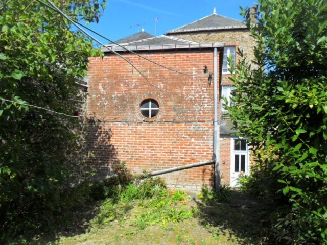 Vente Maison 8 Pieces De 162 M2 53300.. - 2