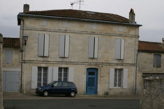 House - Poitou-Charentes - For Sale - 2
