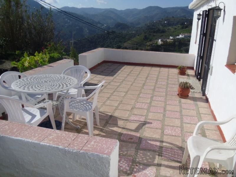 3 bedroom, 2 bathroom Finca/Country.. - 2