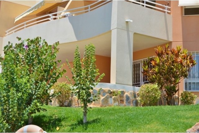 1 bedroom apartment for sale Oasis La..
