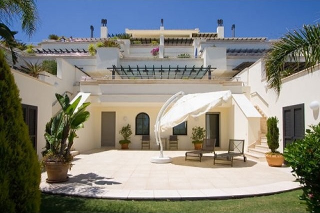 3 Bedroom Apartment For Sale In Puerto.. - 2