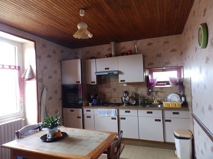 Country property in peaceful hamlet - 2