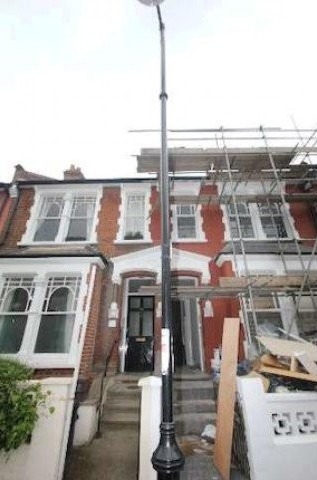 2 Bed Flat/Apartment To Let in London