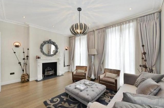 3 Bedrooms - Property - London - For..
