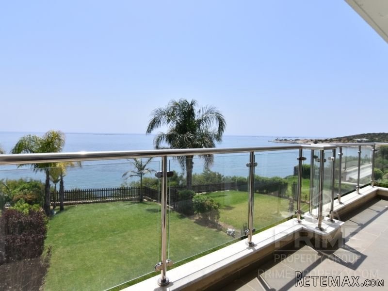 5 Bedrooms - Townhouse - Limassol - For..