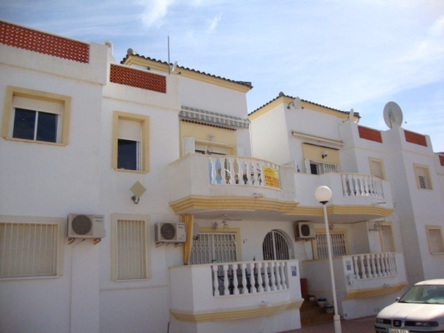 2 Bedrooms - Property - Alicante - For..