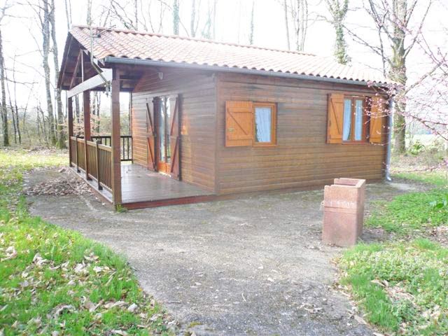 Lake Property With Wooden Chalet In.. - 2