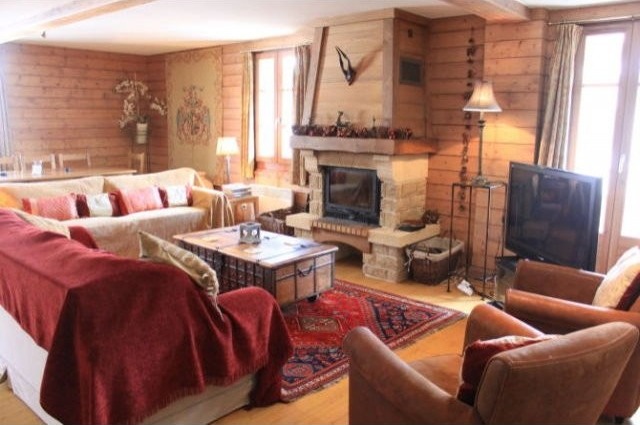 An impressive 170m² apartment in an..