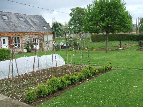 Nice Rural House with Practical Garden - 2