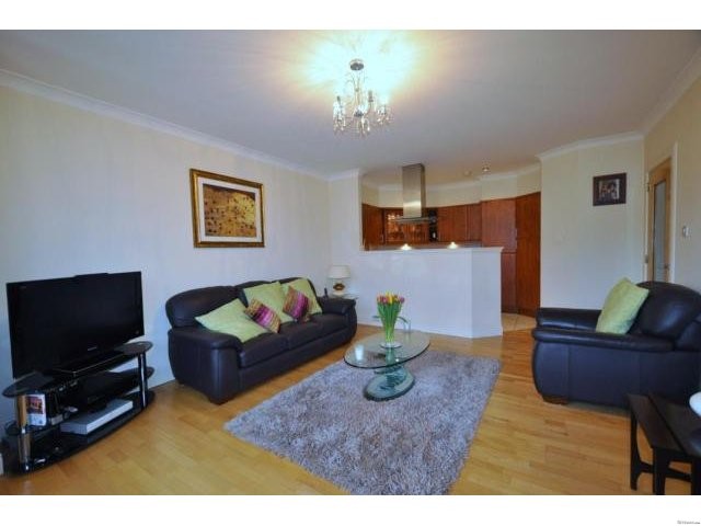 17/7 Harbourside, Inverkip, PA16 0BF - 2