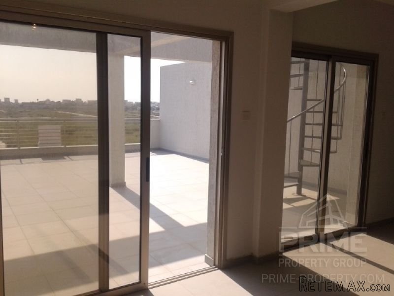 Penthouse in Larnaca, Cyprus, for Sale.. - 2
