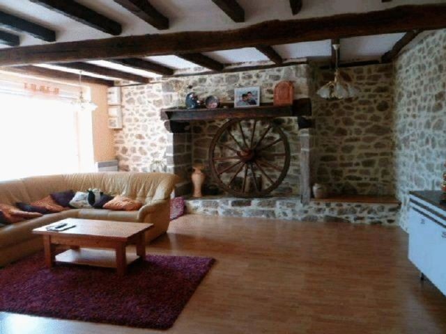 Near, Chamberet, Correze, Limousin - 2