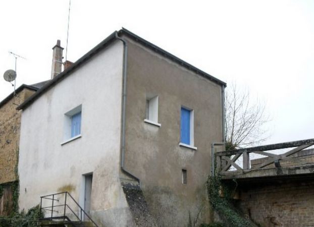 Village House, Garden, River View