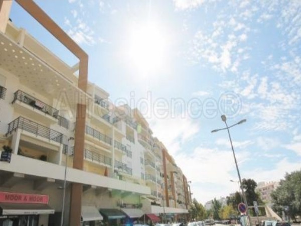 3 Bed Apartment In Old Town Albufeira.. - 2