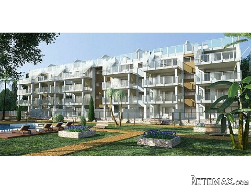 * Stunning South facing penthouse in..