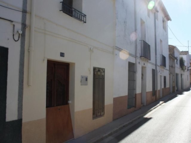 4 Bedroom Townhouse in Jalon