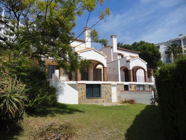 TOWNHOUSE FOR SALE CALAHONDA