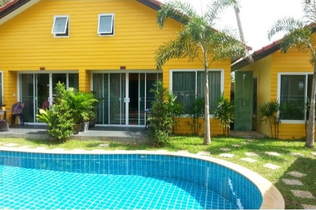 New Bungalow Resort in Nai Harn