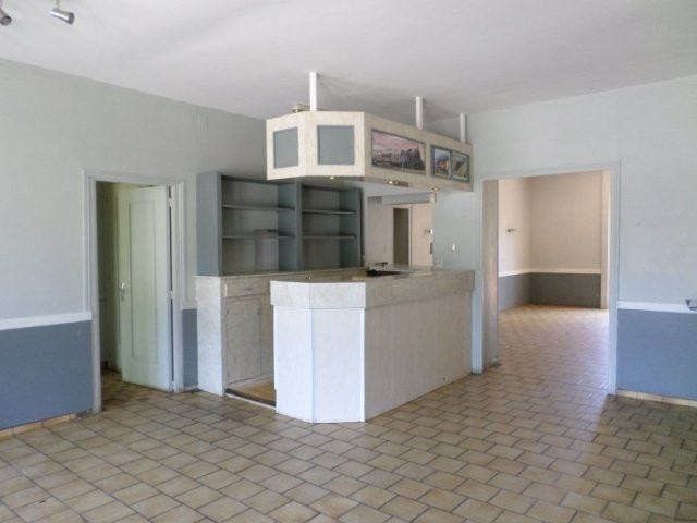 Vente Immeuble 10 Pieces De 200 M2.. - 2