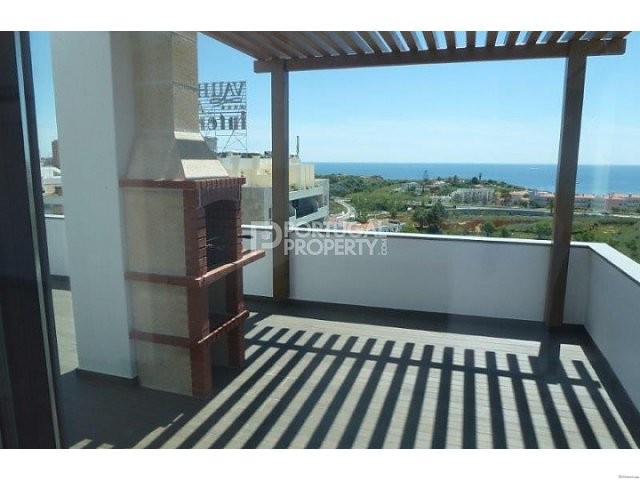 Stunning 3 Bedroom Penthouse With.. - 2