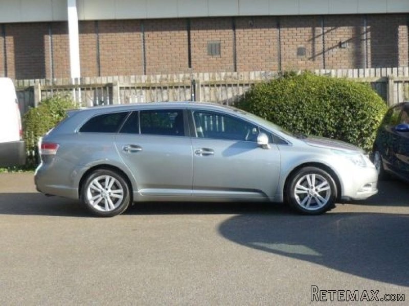 Toyota Avensis Estate