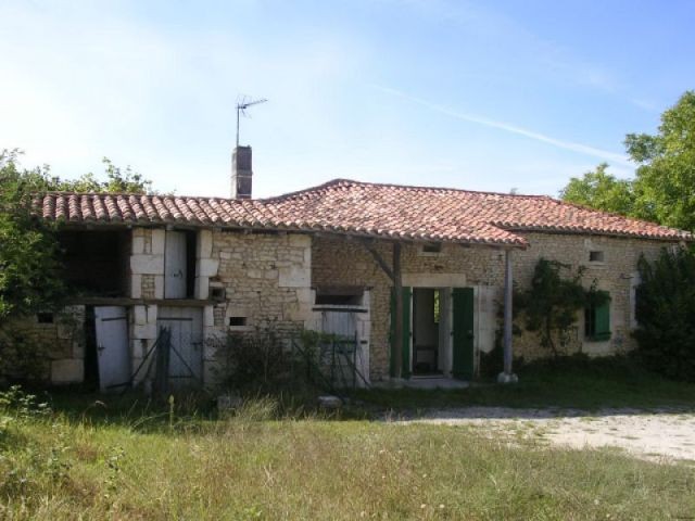 Rare farmhouse in Dordogne, close to..