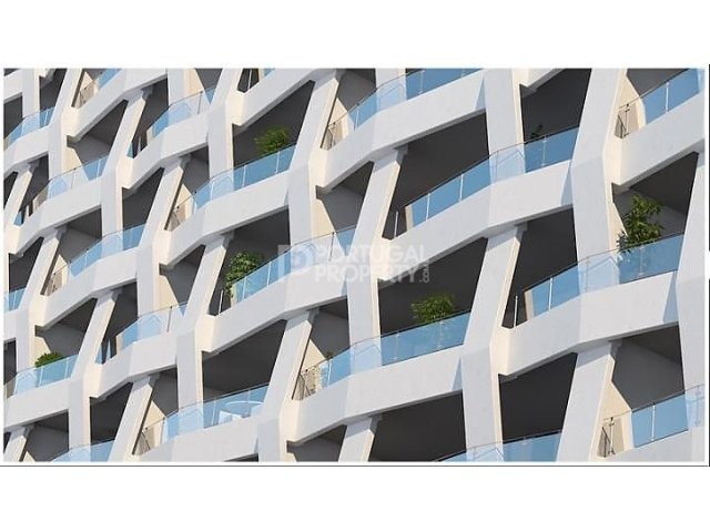 Luxury Frontline Condominium with.. - 2