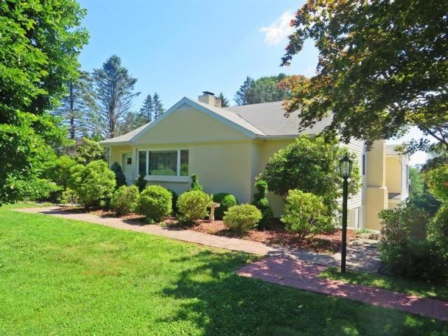 4 bedroom Residence For Sale: Katonah.. - 2