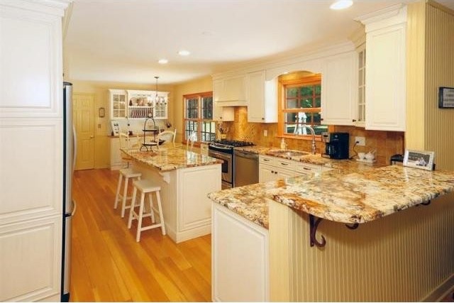 4 bedroom Residence For Sale: Katonah.. - 2