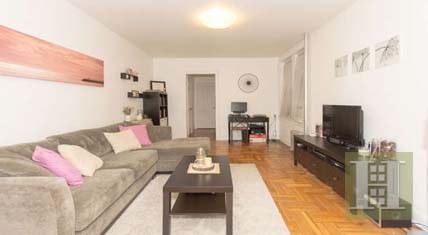 1 bedroom Apartment For Sale: 811..