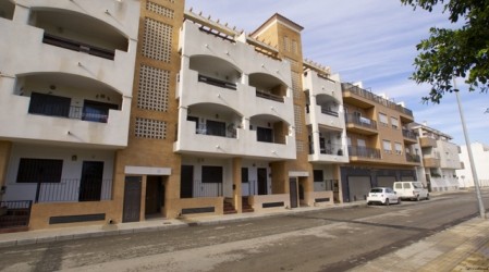 Resale · Apartment · Spain · Costa Bl..