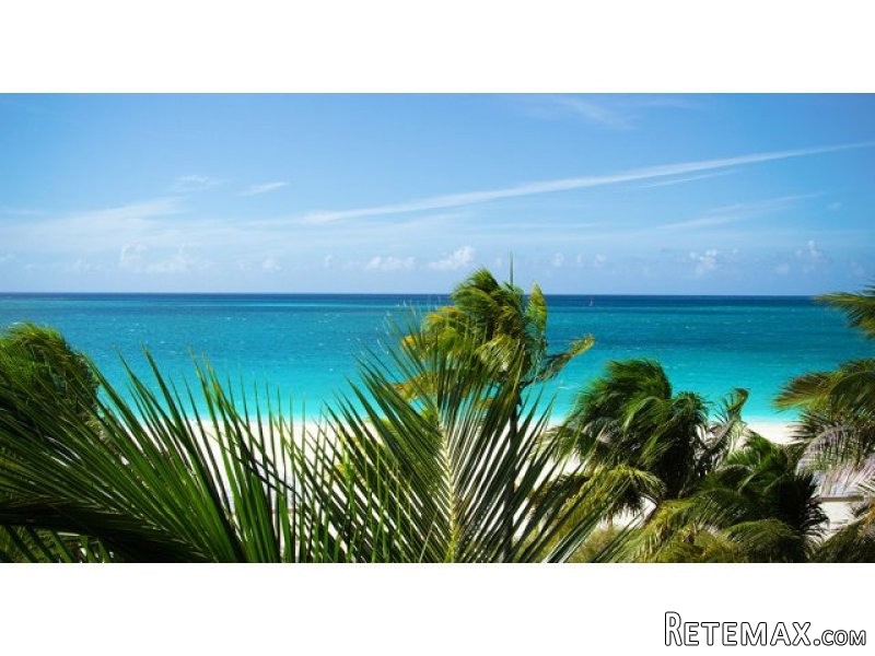 Beachfront Penthouse, Ocean Club West.. - 2