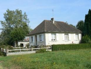 Nice Trad House with Outbuilding - 2