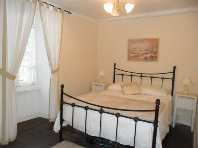 Vente Maison 5 Pieces De 78 M2 53300.. - 2