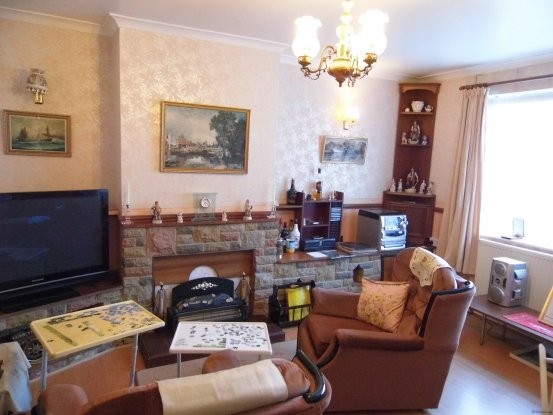 3 bedroom, Semi-detached House house.. - 2