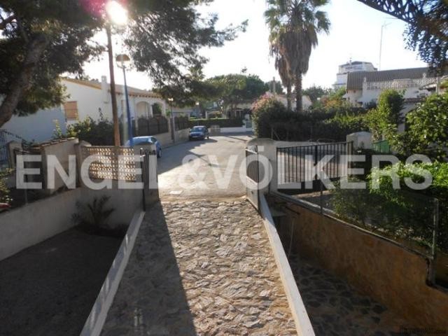 Villa near the beach in Punta Prima - 2