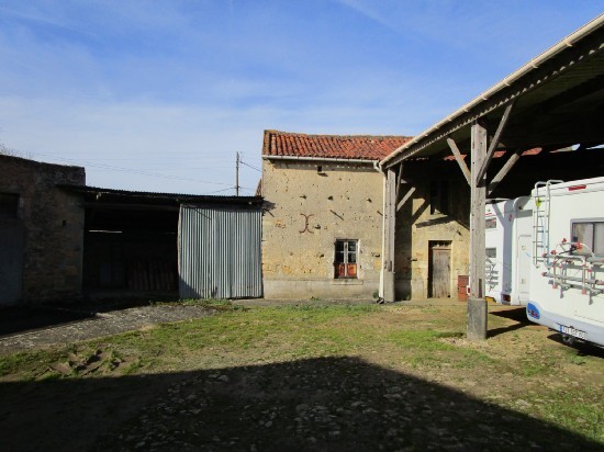 Farm a CEZAIS - 2