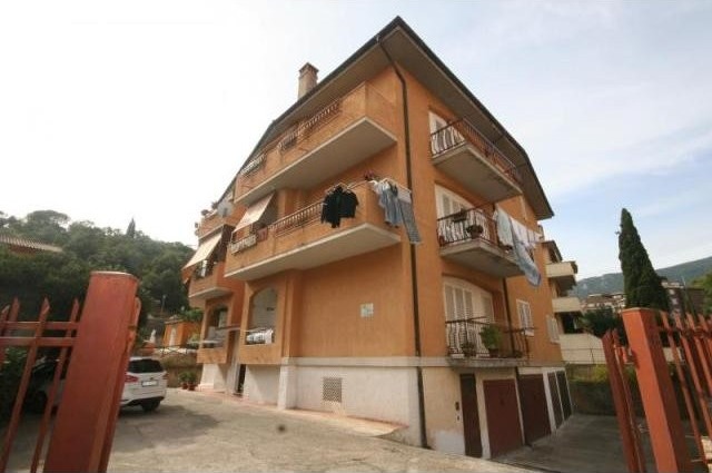 2 Bedrooms - Apartment - For Sale