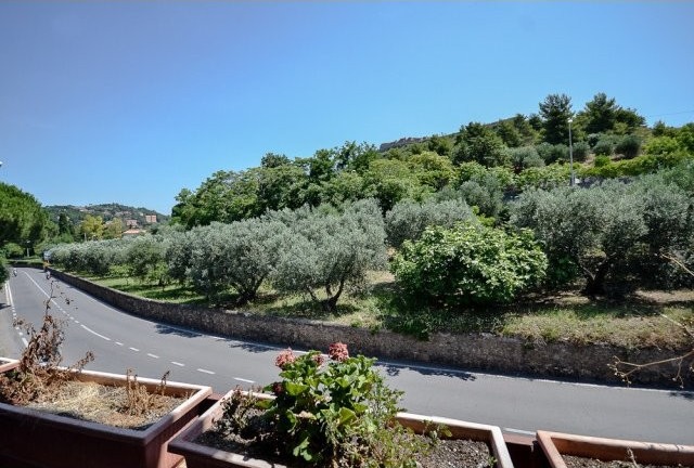 2 Bedrooms - Apartment - For Sale