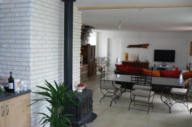 5 bedroom Longere For Sale: 86000 30.. - 2