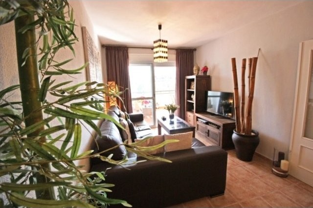2 Bed Apartment for sale in Miraflores - 2
