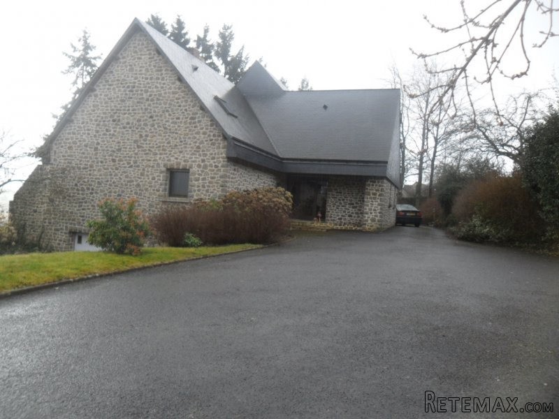 House with Countryside Panoramic Views - 2